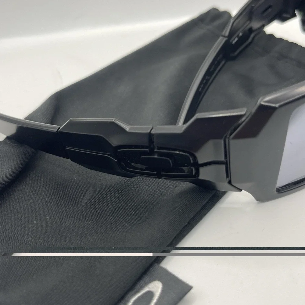 Oakley lightly used